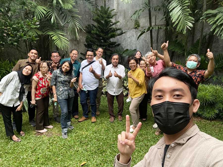 Tim Wadah Foundation pihaknya mendapatkan pelatihan dan pendidikan (Diklat) Public Relations Writing (PR Writing) cara penulisan naskah siaran pers